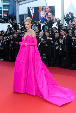 GUEzXN@CREDIT ValentinoSGPItalia