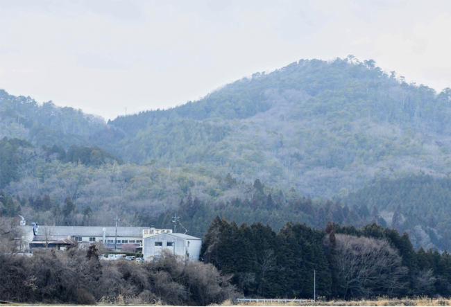 広島県府中市の山の中に工場があります。