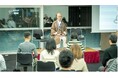 丸の内ビジネスパーソンに人気の「イス坐禅」教室ついに書籍化!