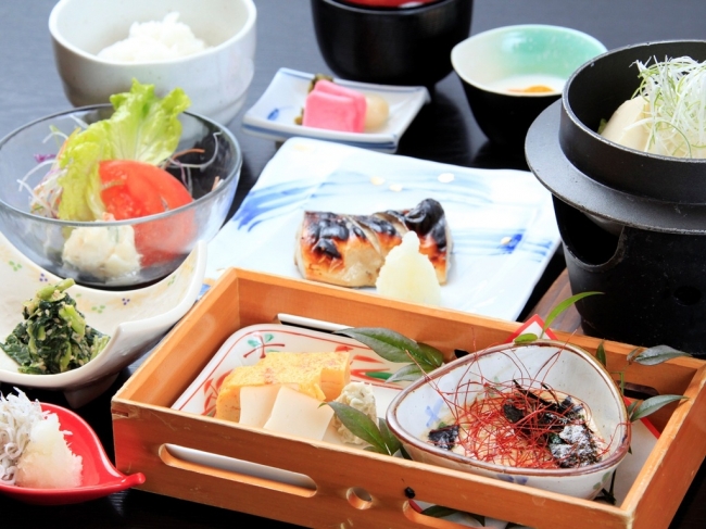 朝ごはんは体にやさしい和定食