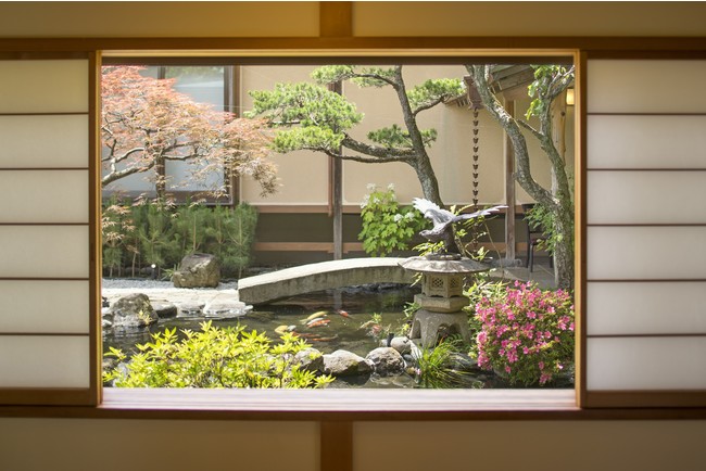 四季の美しさを感じる日本庭園