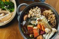 箱根仙石原の癒し宿にて【薬膳鍋・ハーブ蒸し】お食事プラン販売開始 自然の力でパワーチャージ|2025年9月12日宿泊分より