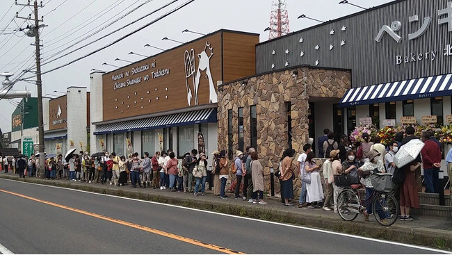 ペンギンベーカリー柏の葉キャンパス店（千葉県）オープン時の様子