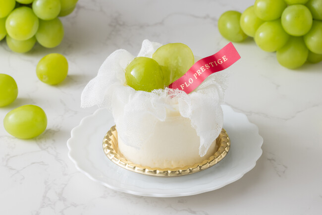 シャインマスカットのレアチーズケーキ<クレームダンジュ> シャインマスカットのレアチーズケーキ<クレームダンジュ>