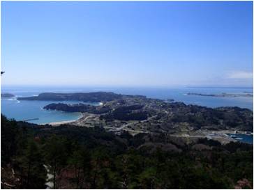 気仙沼大島　亀山からの眺望 （田中浜を望む）
