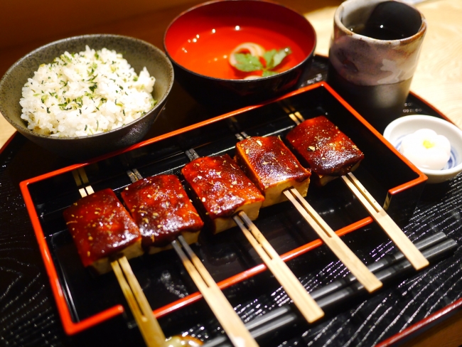 犬山名物の「炙り田楽定食」