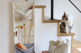 猫用おもちゃを、探しやすく取り出しやすく！猫との暮らしを快適にする「bon moment cat」より、壁を活用するウォールポケット収納が新登場！