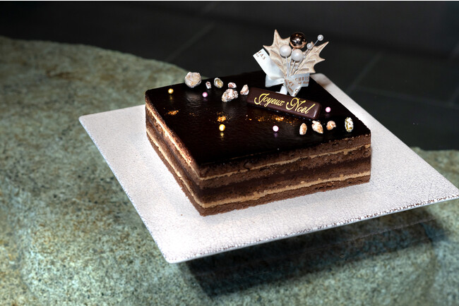 クリスマスガトーオペラカフェ(15×15cm)¥7,020 クリスマスガトーオペラカフェ(15×15cm)¥7,020