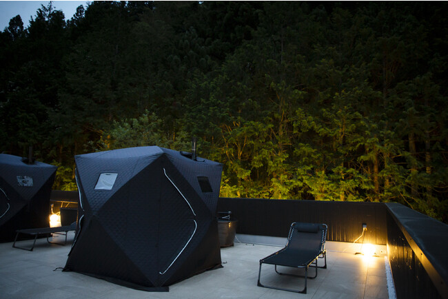 休憩スペースでは星空も楽しめます