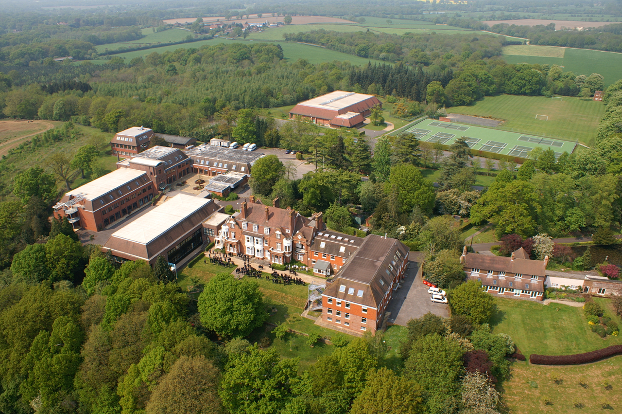 最初の私立在外教育施設がイギリスで創立50周年を迎えます 立教英国学院東京事務所のプレスリリース 最初の私立在外教育施設がイギリスで創立50周年を迎えます 立教英国学院東京事務所のプレスリリース