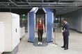 フランクフルト空港は、搭乗客に対してローデ・シュワルツのウォークスルー・セキュリティ・スキャナを日常的に使用する世界初の空港となりました