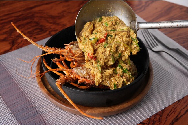 国産伊勢海老のカレー卵炒め(「花コースより) 国産伊勢海老のカレー卵炒め(「花コースより)