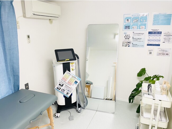 無人の店内 無人の店内