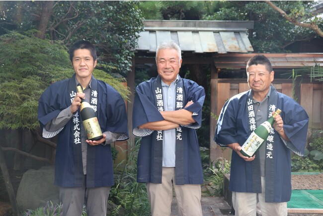 山田酒造の杜氏と蔵人 山田酒造の杜氏と蔵人