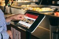 Square、セルフオーダーシステム「Square キオスク」の提供を開始