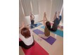 【静岡】働く女性のセルフケアを応援「YOGA×エミュアールLab」を開催