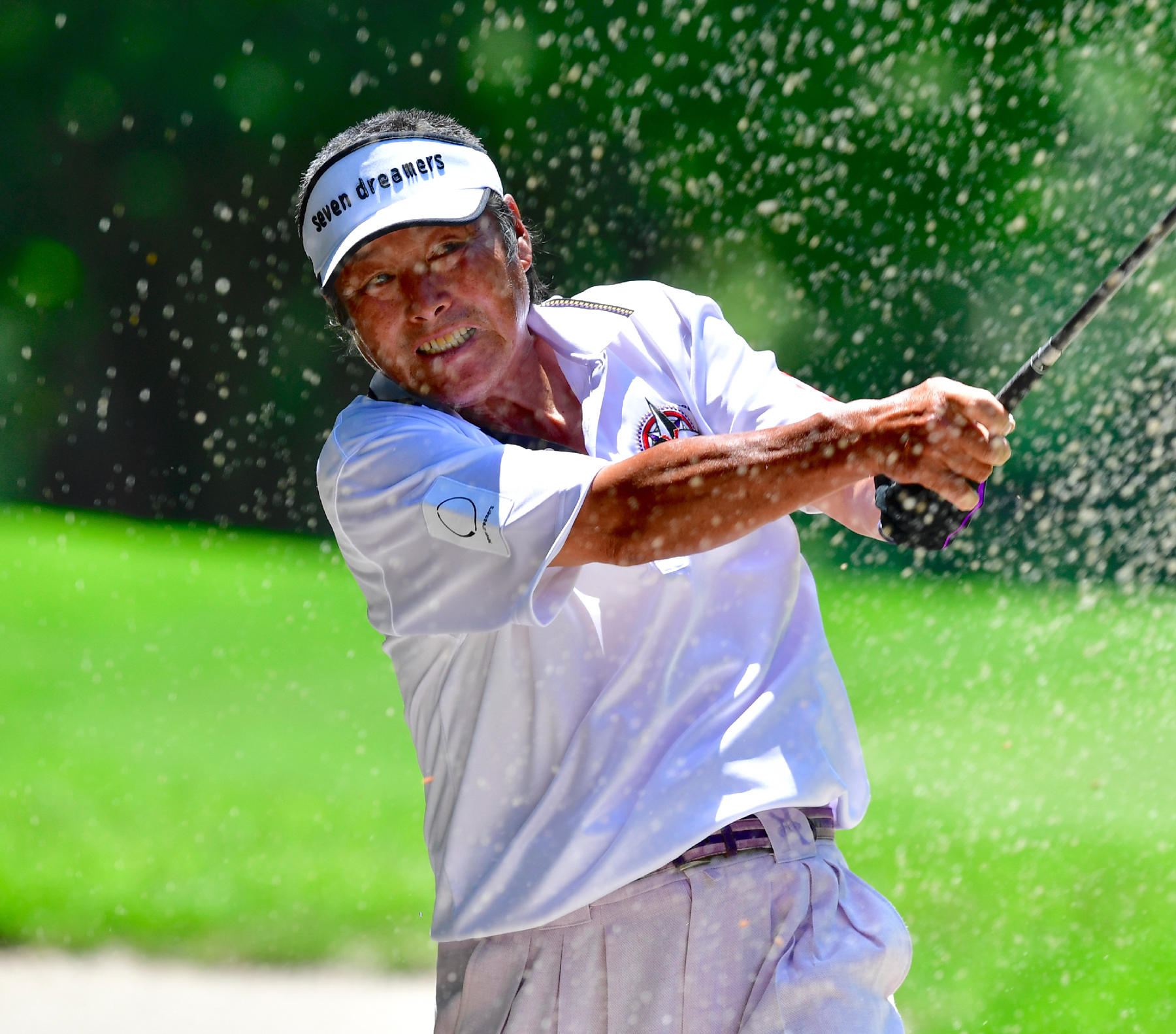 プロゴルファー 尾崎将司選手との所属契約を更新