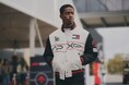トミー ヒルフィガー、F1® The Movieとパートナーシップを組んだ、 「APXGP」コレクションがローンチ
