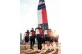 トミー ヒルフィガー、U.S. SailGPチームとのコラボレーションで プレッピーとパフォーマンスを融合した新カプセルコレクションを発表