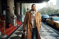 トミー ヒルフィガー、2026 Fallキャンペーンでトラヴィス・ケルシー (Travis Kelce) と仲間たちをザ・プラザ・ホテルを舞台にしたニューヨークの世界へ迎える
