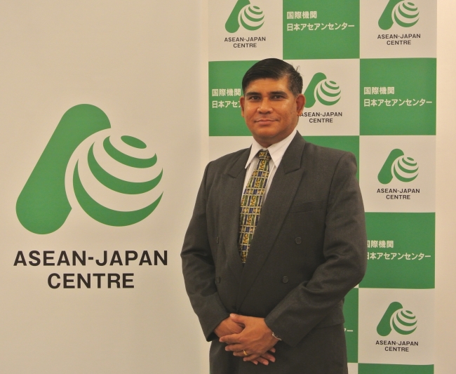 新任のアウン モエ チャイ 日本アセアンセンター貿易投資部長