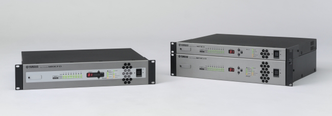 ヤマハ シグナルプロセッサー『MRX7-D』（写真左）、『MTX5-D』（写真右下）、『MTX3』（写真右上）