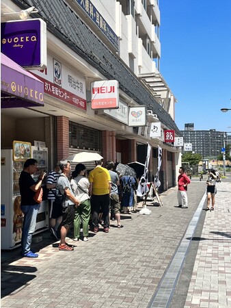 南千住店の行列