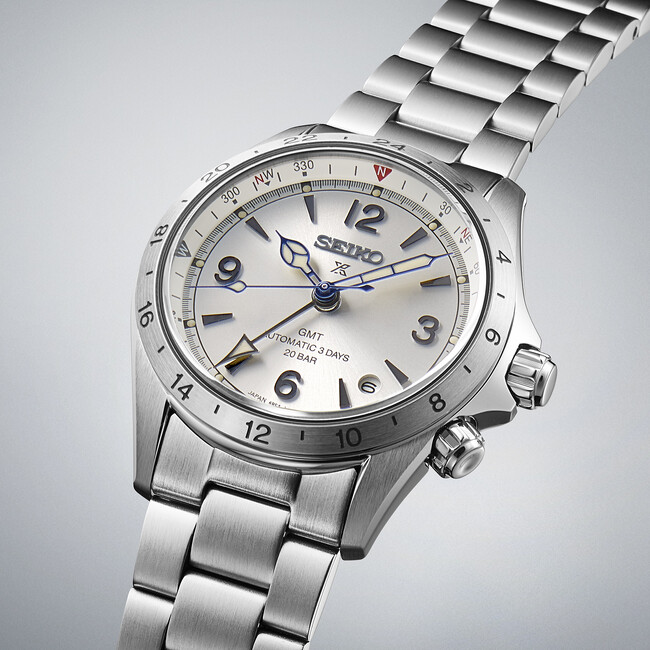 セイコー腕時計周年記念 国産初の腕時計ローレルのデザインを
