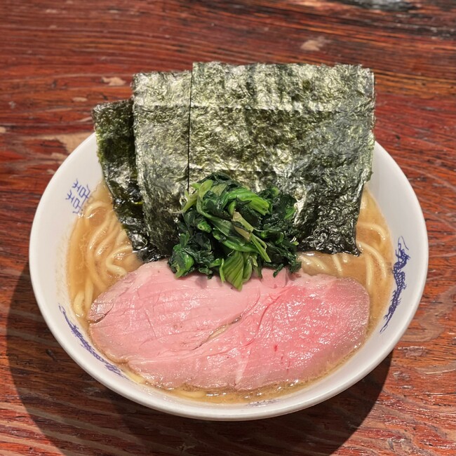 豚骨醤油ラーメン 豚骨醤油ラーメン