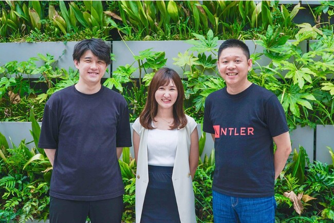 左から取締役CTO 板橋孝典、代表取締役CEO 逢澤奈菜、Antler 梅澤亮
