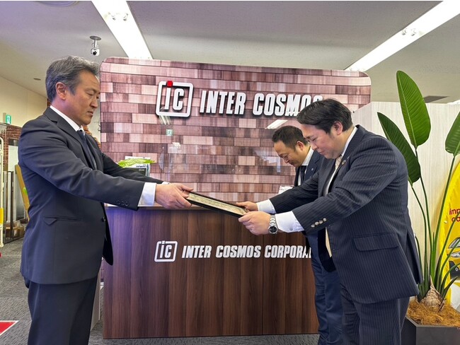 株式会社インターコスモス 仙台支店にて実施した感謝状授与式2