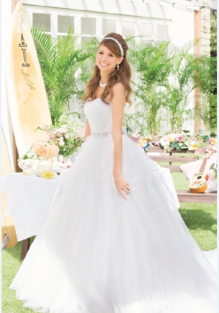 【新品未使用】吉川ひなの　アロヒナ モエ♡ウェディングドレス 結婚式 花嫁ウェディングドレス