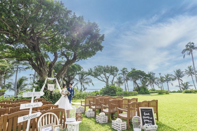 沖縄で希少な 海の見えるガーデンウェディング が叶う バニヤンツリー ガーデンウェディング 8月22日 土 販売開始 ワタベウェディング 株式会社のプレスリリース