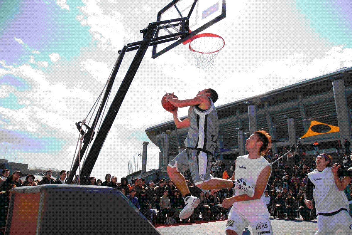 リーボックジャパンがサポートするプロストリートボールリーグ Legend の最新シーズンがyahoo 動画にて配信開始 株式会社リーボックジャパンのプレスリリース