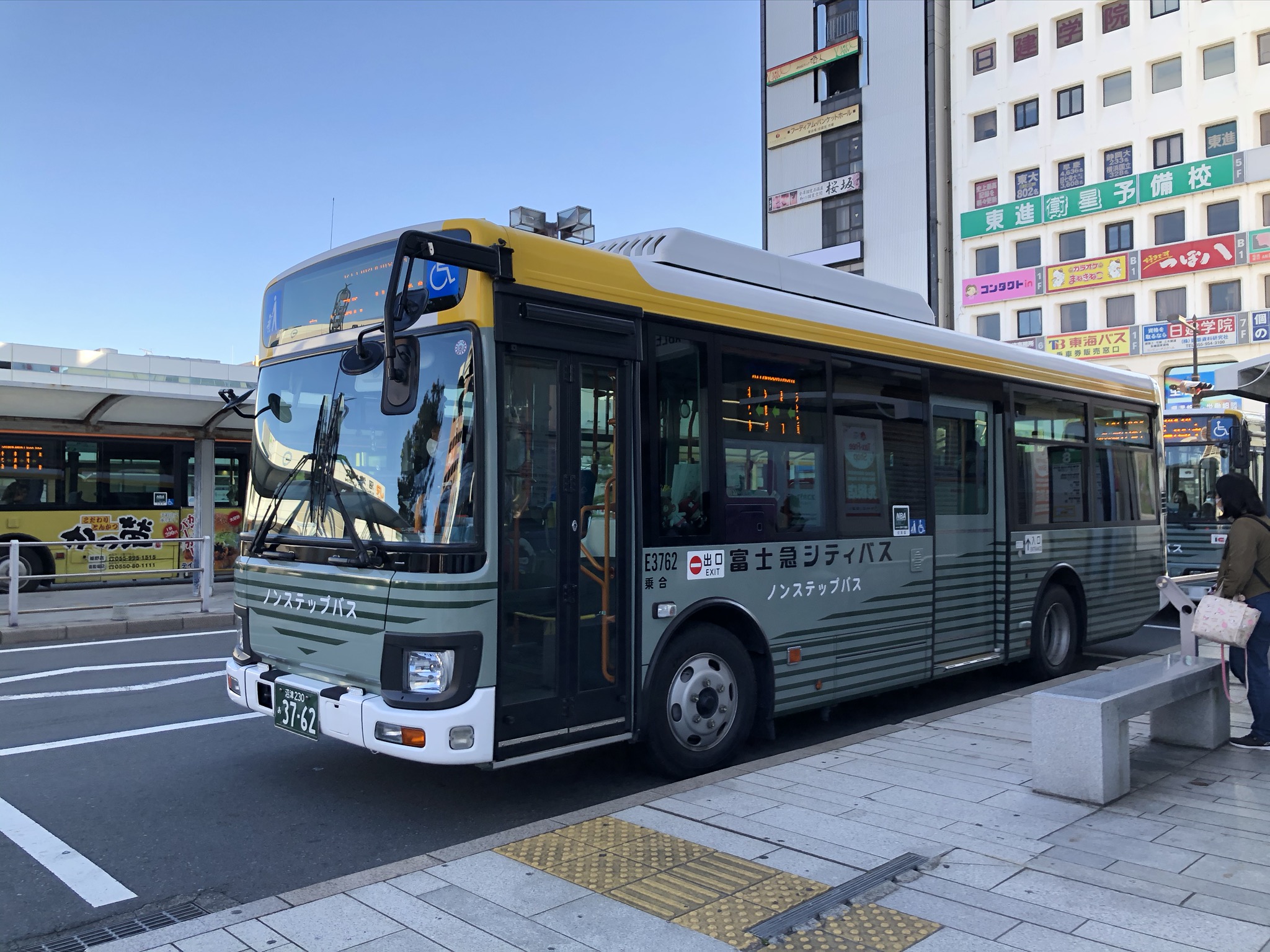 バスの走行位置と混雑度がスマホで分かる 富士急シティバス バスキタ リアルタイム混雑情報提供システム 4 19 月 より導入 富士急行のプレスリリース