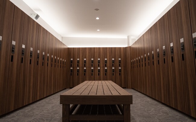 ロッカールーム ロッカールーム