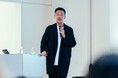 【国際ファッション専門職大学】世界トップブランドの最新ヴィジュアルマーチャンダイジングとはファッション・ビジネスを学ぶ大学生に講義
