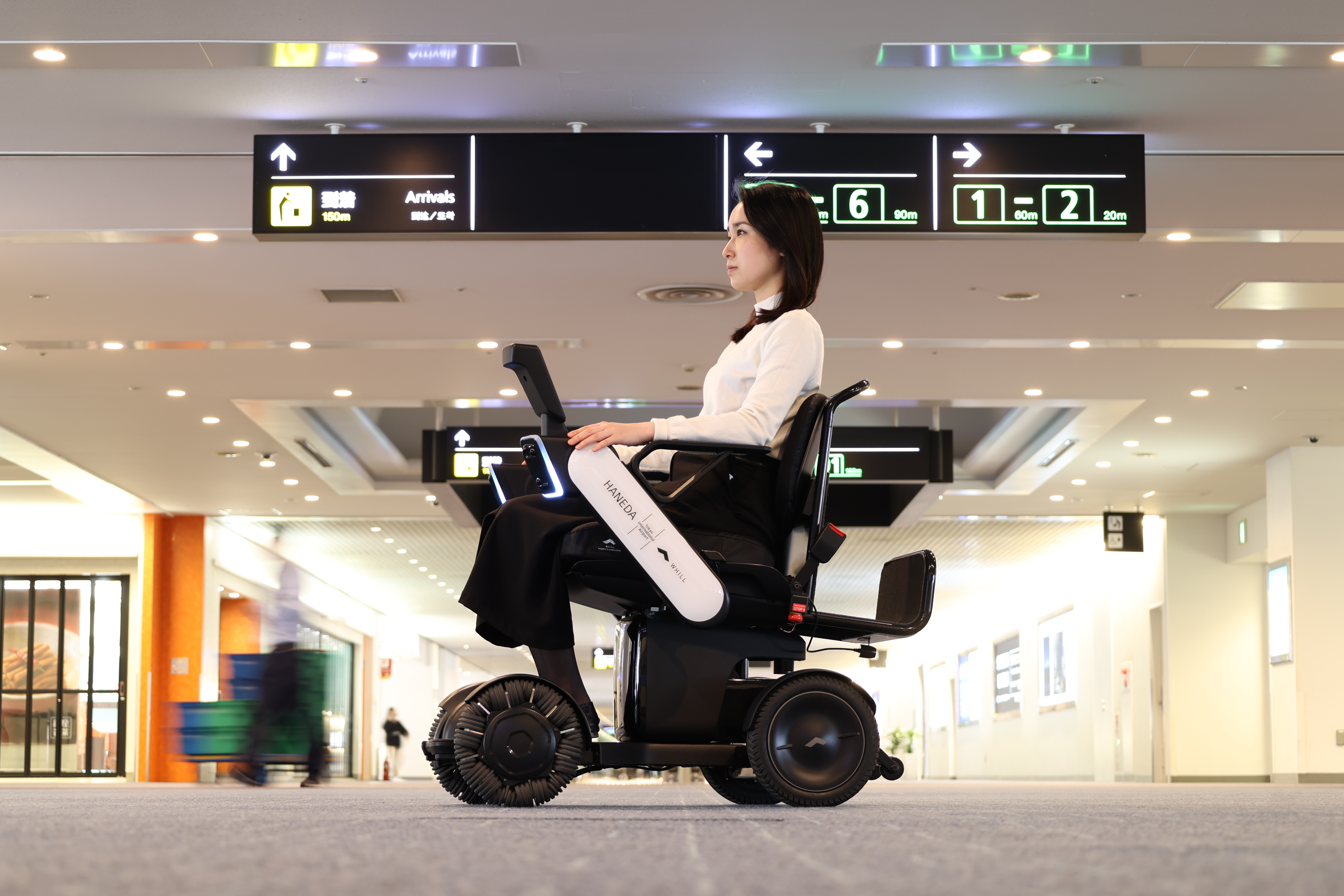 羽田空港国内線第1 第2ターミナル出発ゲートラウンジ全域で Whill自動運転システム の展開が決定 Whill株式会社のプレスリリース