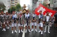 神輿を担いで、地元とつながる――ラグビーリーグワン清水建設江東ブルーシャークスの選手が深川八幡祭りに参加