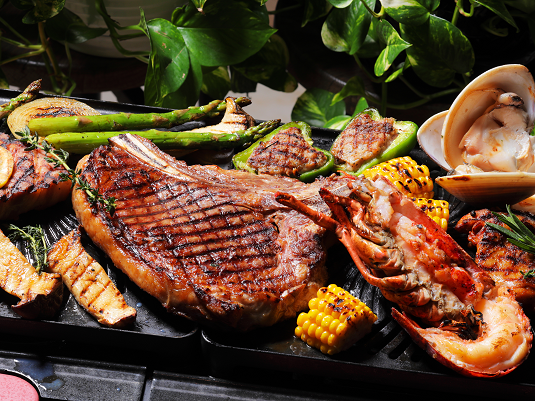 写真:STEAK&LOBSTER BBQプレミアムコース 写真:STEAK&LOBSTER BBQプレミアムコース