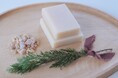 【クリスマスの聖なる香り】神戸元町のSunday Savon、フランキンセンスの香りの水入りせっけんを季節限定発売