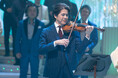 伍代夏子の歌唱に合わせ坪井直樹アナがバイオリン演奏を披露!なんと企画が決まったのは収録前日!?