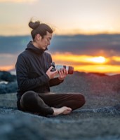 ▲自身もヨガインストラクターの 写真家やすちん ▲自身もヨガインストラクターの 写真家やすちん
