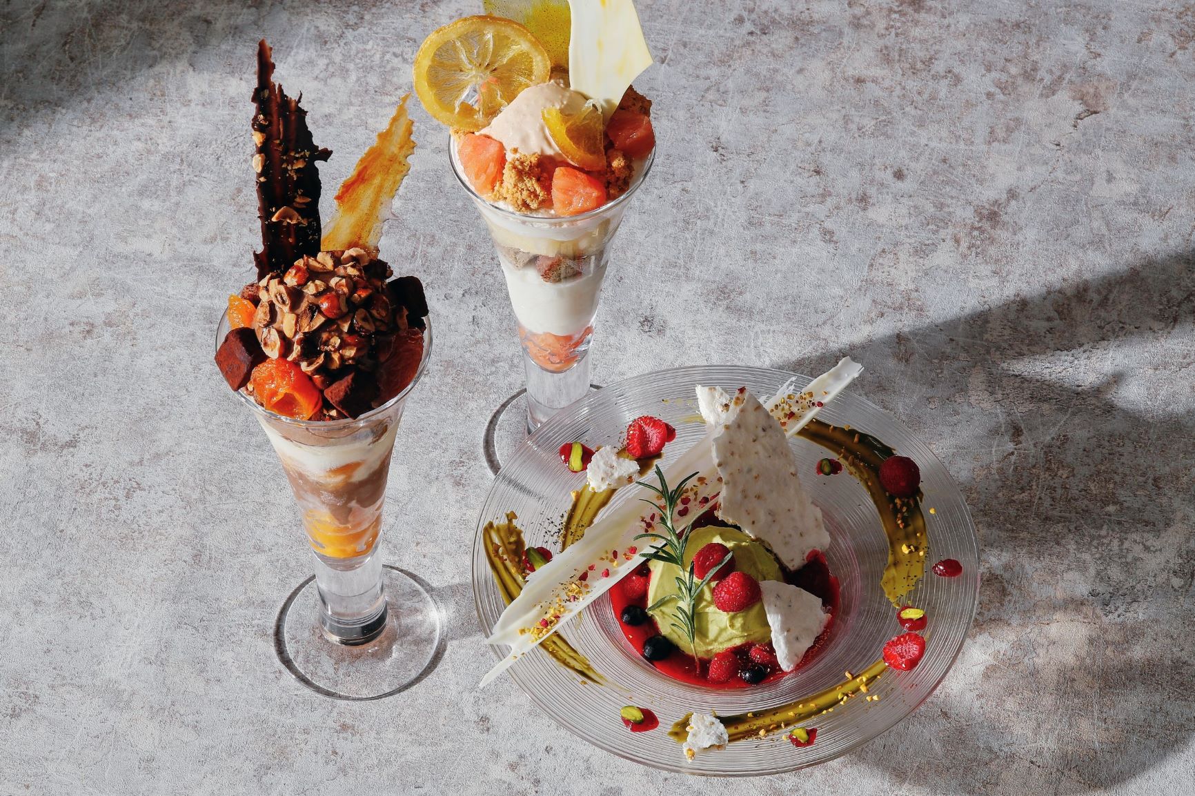 ウェスティンホテル東京 週末夜限定で本格的な洋酒が香る春パフェ3種類 3月5日 金 より ザ バー にて提供開始 マリオット インターナショナルのプレスリリース