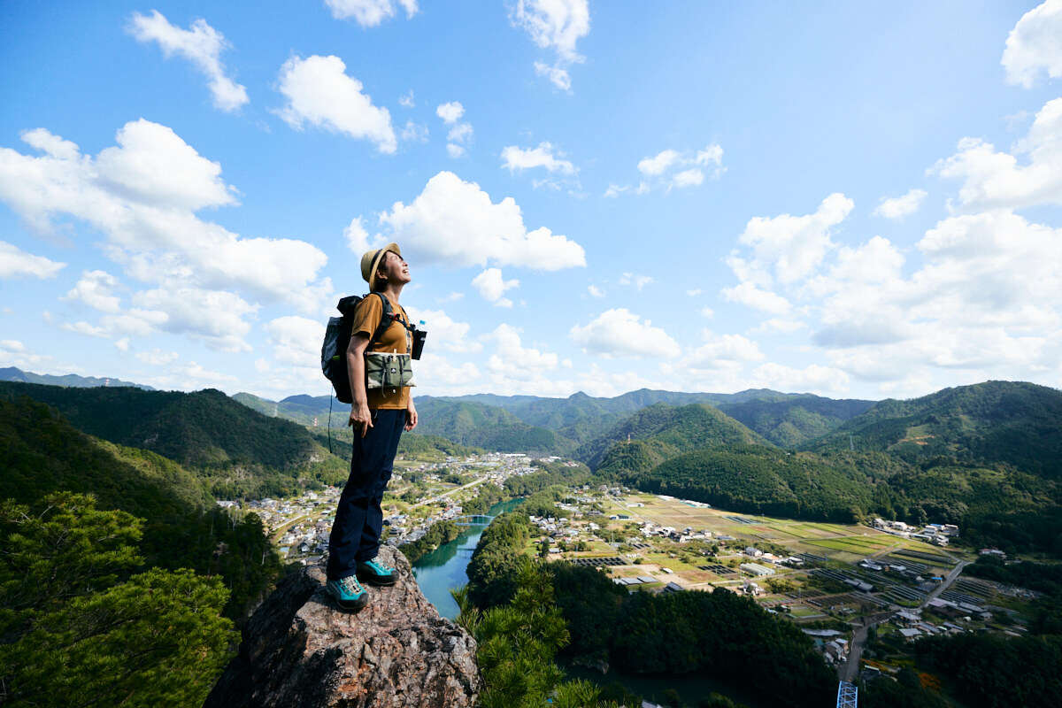 岐阜のグランドキャニオン 遠見山 の登山者が約3倍に増加 紅葉のベストシーズンは11月下旬 ヤマップのプレスリリース