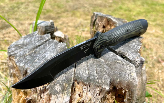 ブレードがハンドルの端まで伸びるZANDAのフルタング構造