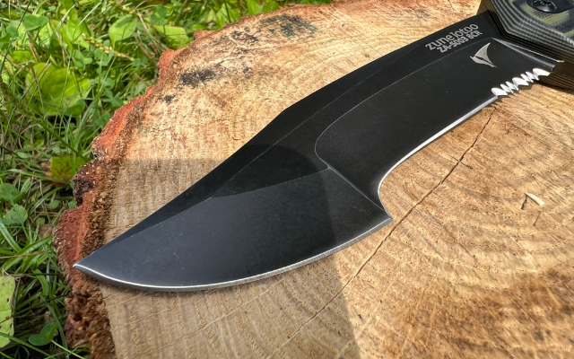 鋭い刃先が魅力のクリップポイント