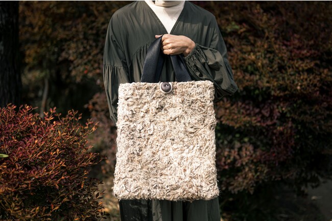 雑草織 パッチワークのバッグ