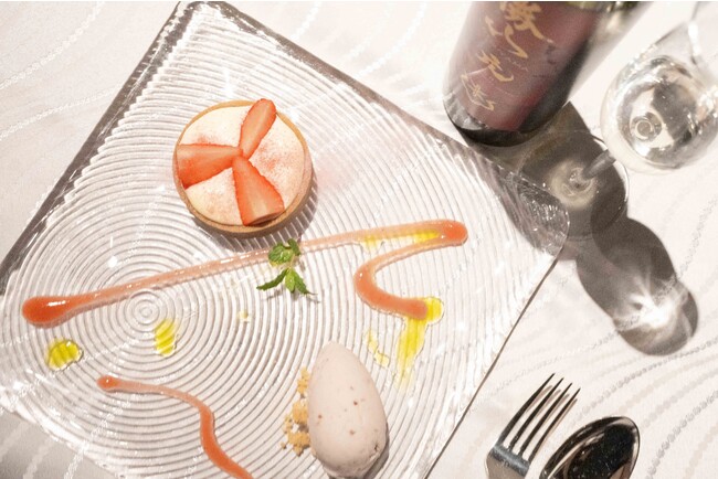 貴腐ワインのような日本酒「勝山純米大吟醸 元」とデザートのペアリング 貴腐ワインのような日本酒「勝山純米大吟醸 元」とデザートのペアリング