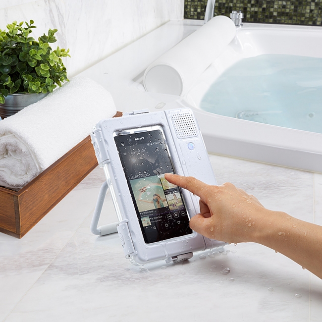 Iphone 6s Plusなどの大型スマホも収納 多重ロックで水からしっかり守るハードタイプのお風呂スピーカー を1月13日発売 サンワサプライ株式会社のプレスリリース